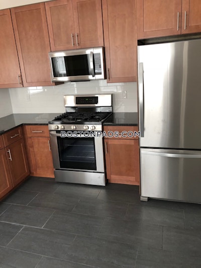 Waltham 3 Bed 1 Bath WALTHAM $3,200 - $3,600