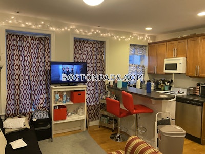 Mission Hill 4 Beds 2 Baths Boston - $6,800