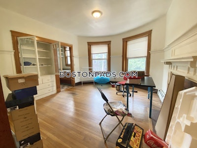 Allston 3 Bed, 1.5 Bath Unit Boston - $3,300