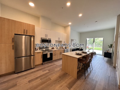 Newton 1 Bed 1 Bath NEWTON  Newtonville - $2,950