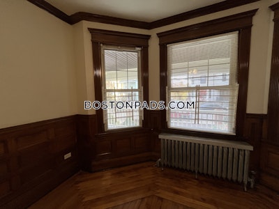 Allston 3 Beds 2 Baths Boston - $3,750