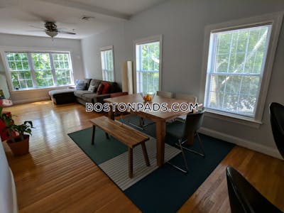 Somerville Apartment for rent 2 Bedrooms 2 Baths West Somerville/ Teele Square - $3,800