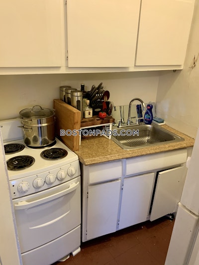 Beacon Hill 1 Bed 1 Bath Boston - $3,200 50% Fee