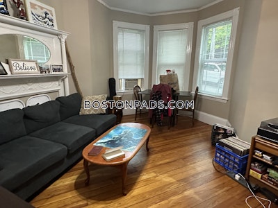 Mission Hill 6 Beds 2 Baths Boston - $9,900