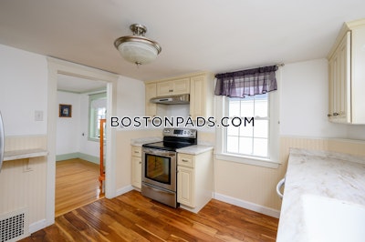 Quincy 3 Beds 1 Bath  Quincy Point - $3,100