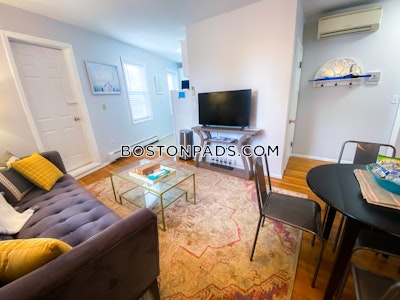 South End Nice 2 Bed 1 Bath available 6/1/23 on Tremont St. in the South End  Boston - $5,100